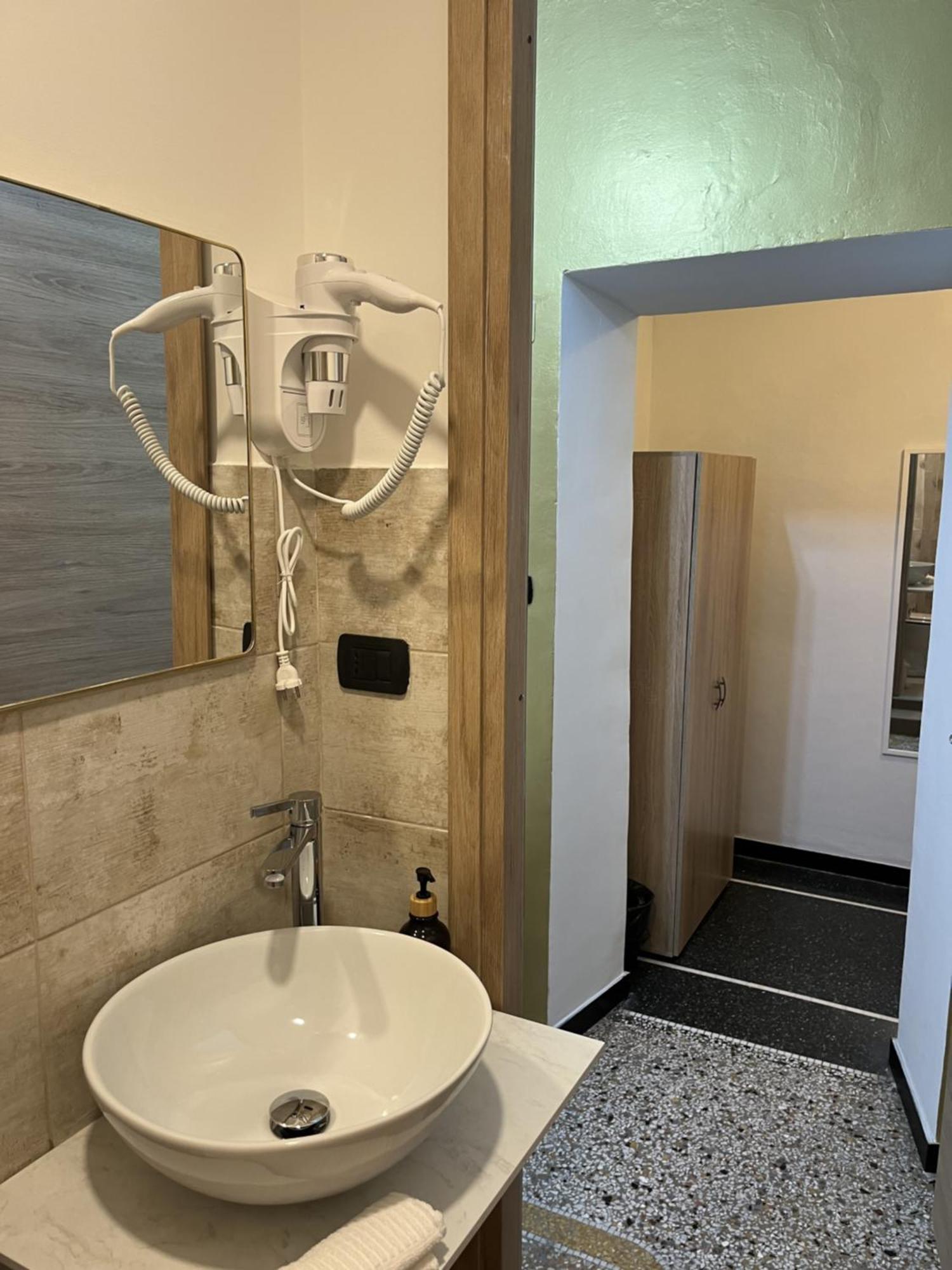 Genova Gold Rooms Rum bild